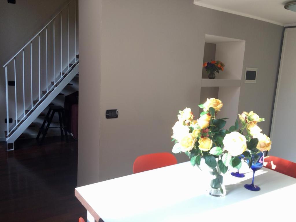 Itd Unione Apartment Milan Bagian luar foto